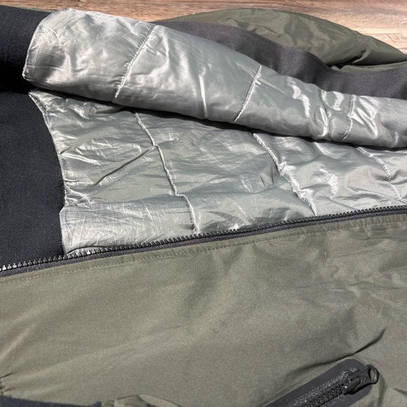 American Eagle Bomber Jacket Mens Medium Green Full Zip Polyester Casual Outdoor - Picture 4 of 6